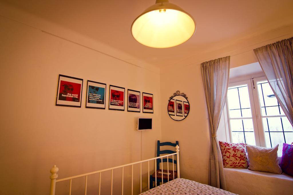 Cascais Boutique Hostel Zimmer foto
