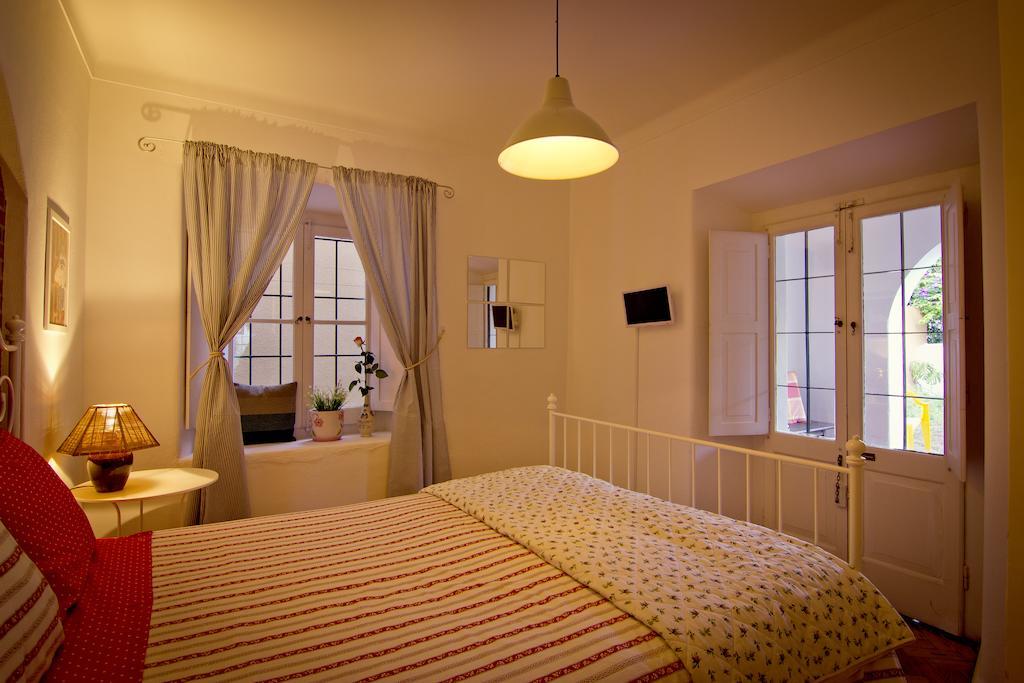 Cascais Boutique Hostel Zimmer foto